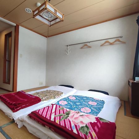 Peuf Lodge Otari Bagian luar foto