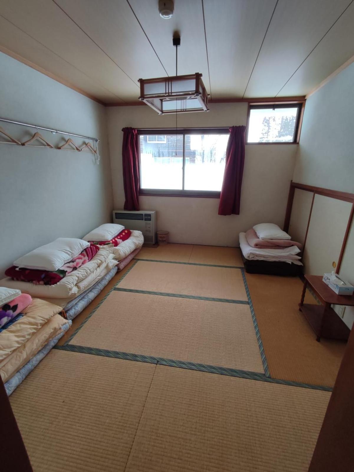 Peuf Lodge Otari Bagian luar foto