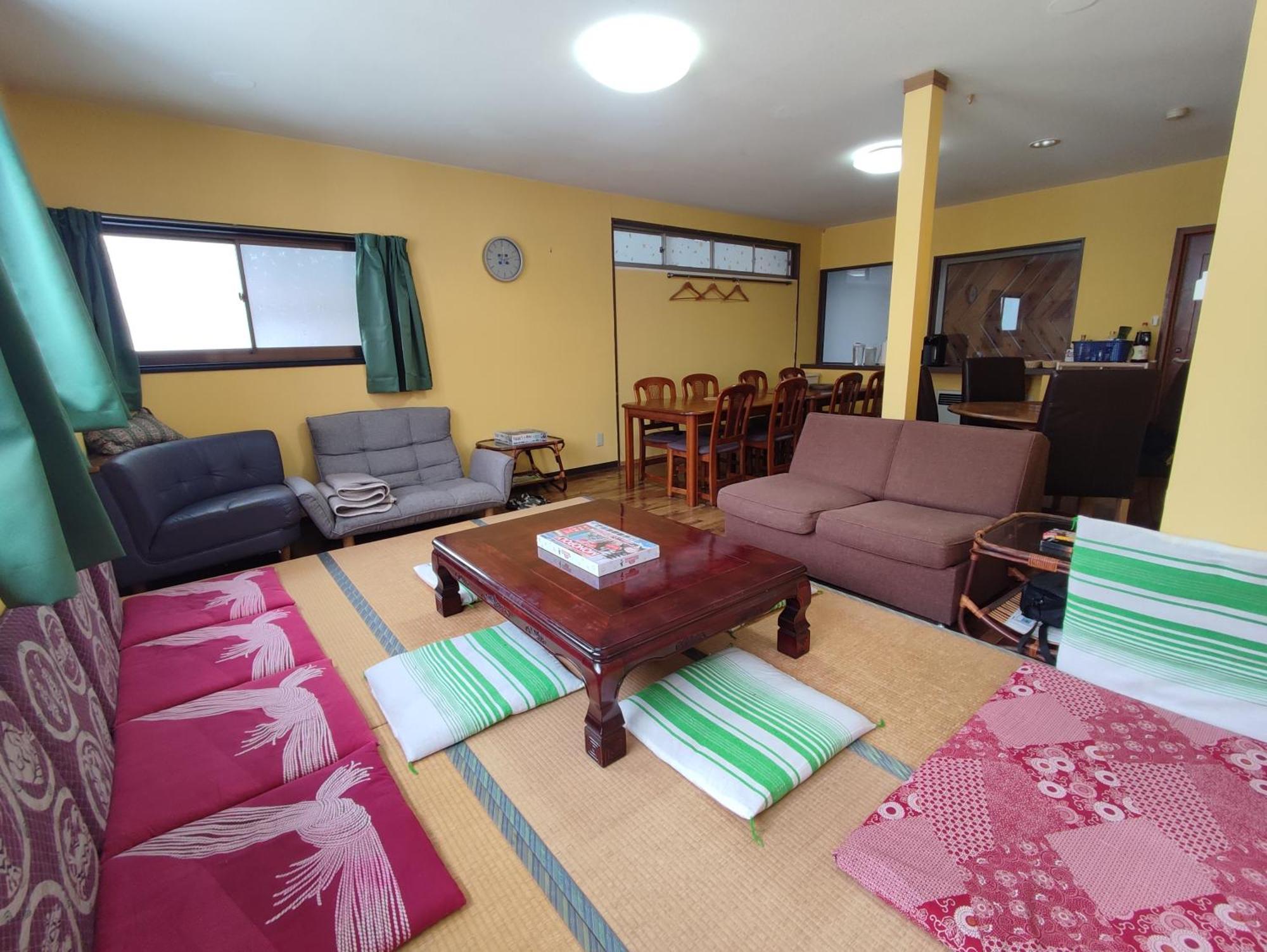 Peuf Lodge Otari Bagian luar foto