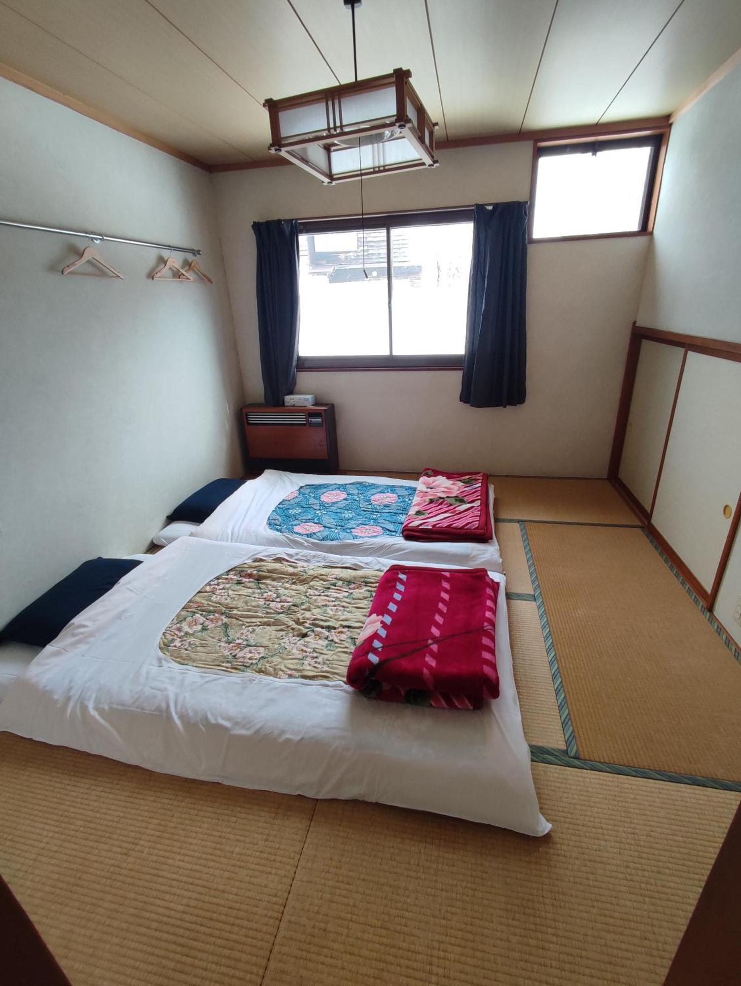 Peuf Lodge Otari Bagian luar foto